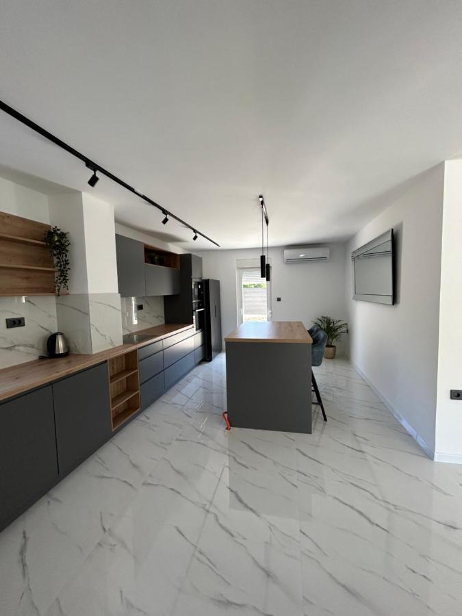Villa Kety Baska  Ngoại thất bức ảnh